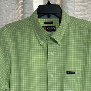 Chaps Men's L Short Sleeve Button Down Shirt Easy Care White Green Plaid Gingham